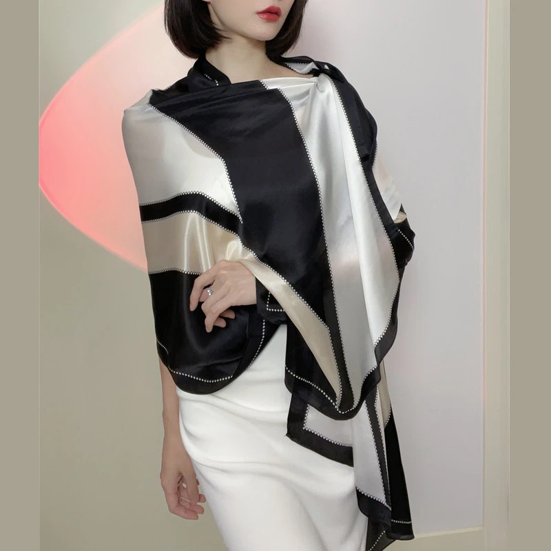 黑色V 真丝披肩100%桑蚕丝9姆米真丝乔其缎 约180x65cm