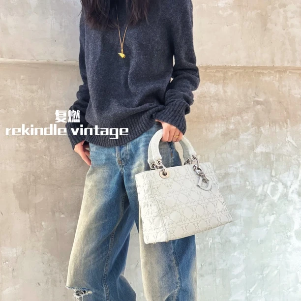 95新 DIOR/迪奥 复燃精选/白色五格戴妃