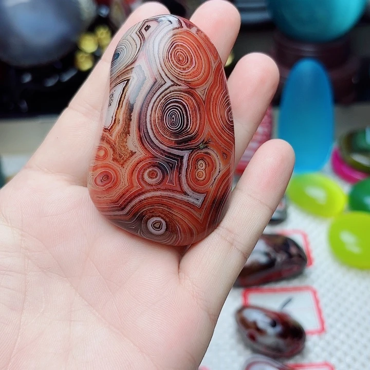 宁***远玛瑙/玉髓未镶嵌珠宝半成品