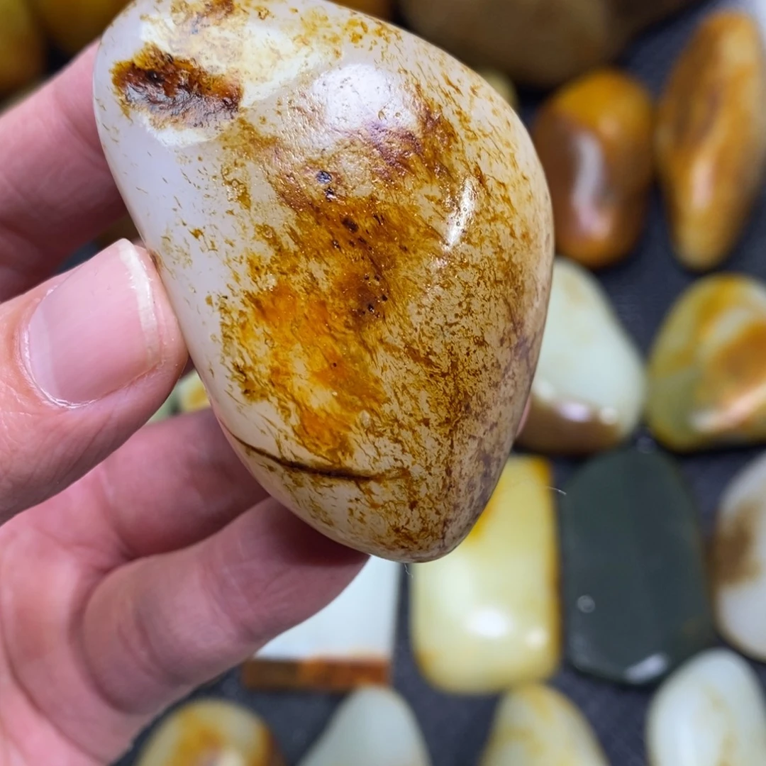 彩***定制和田玉未镶嵌和田玉