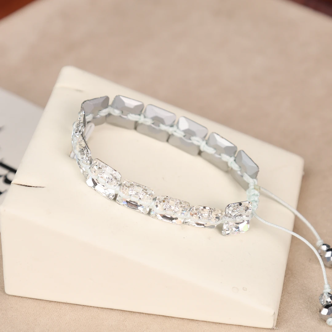 合金手链 LZ3349-1白色银箔方形纽扣施华洛绳编琉璃手串