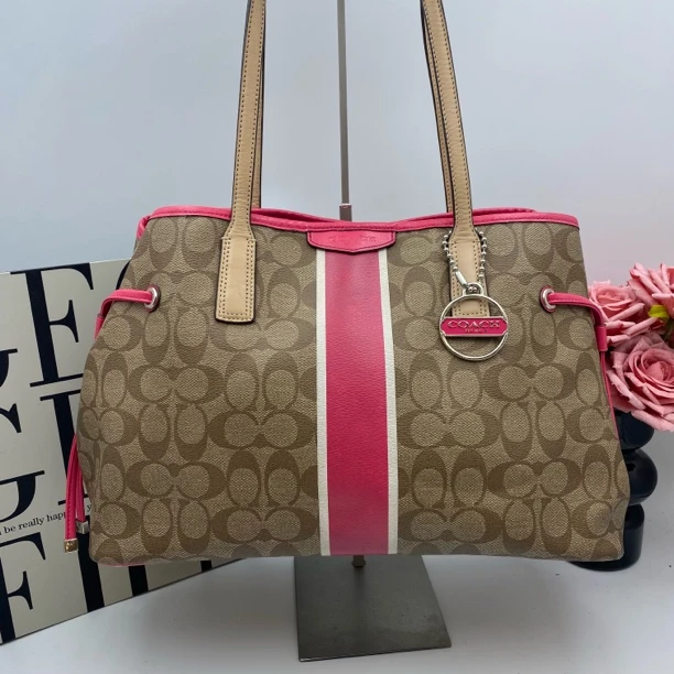 95新 COACH/蔻驰 17422单肩包