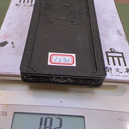 知**心1234 号的漆松的墨墨墨