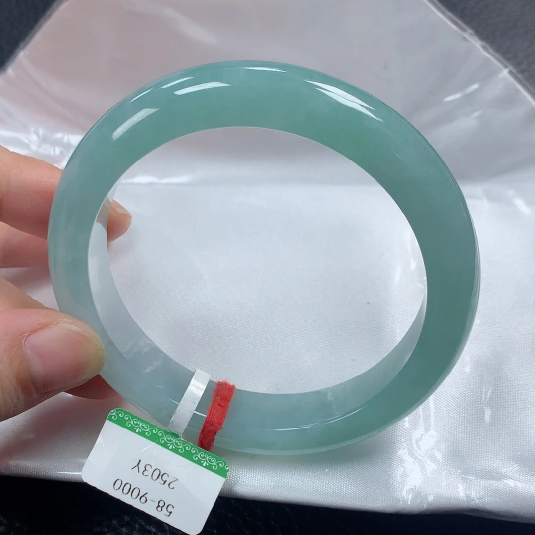 翡翠手镯未镶嵌缅甸天然翡翠手镯58圈口