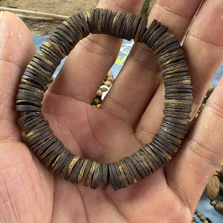 熊***呆手串沉香片片珠沉水单圈1.0规格13克多样性发一