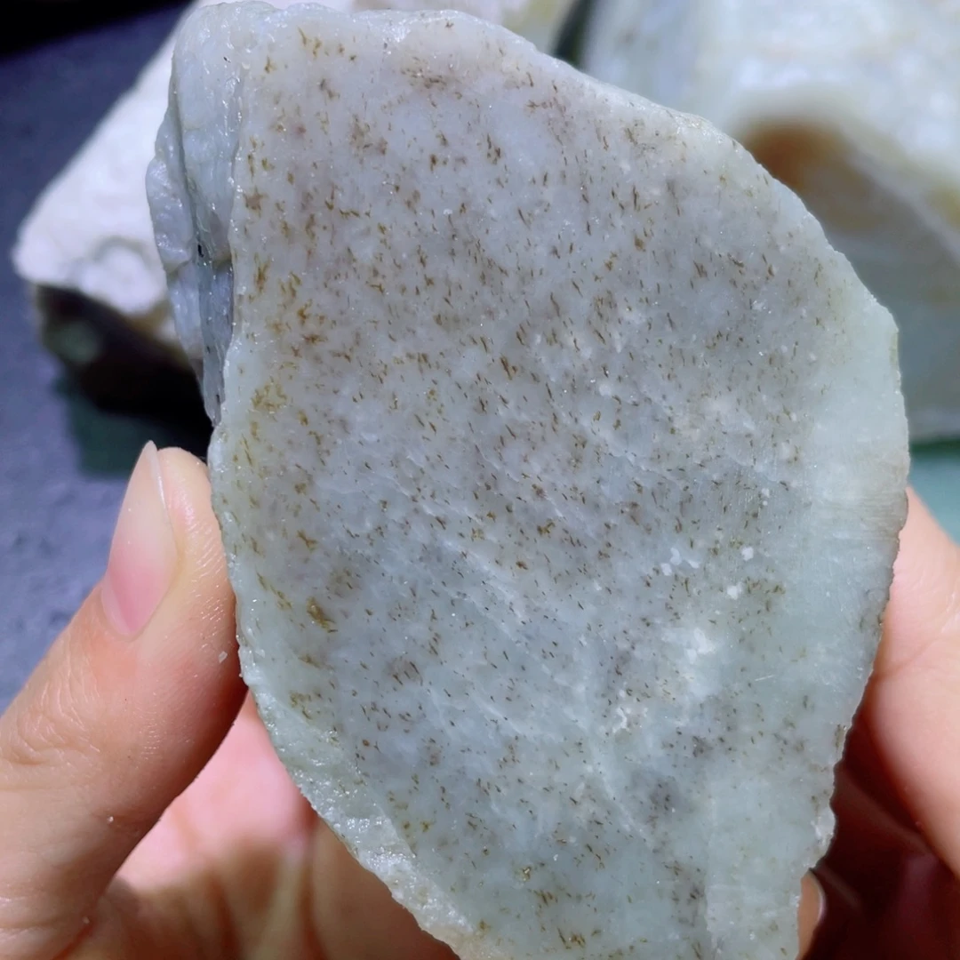 和田玉未镶嵌珠宝半成品