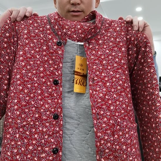 李***芳红色内胆孤品上衣XL