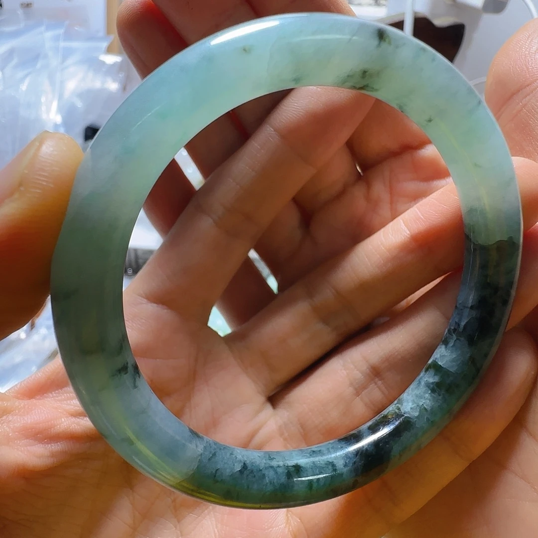 翡翠未镶嵌颈饰翡翠199