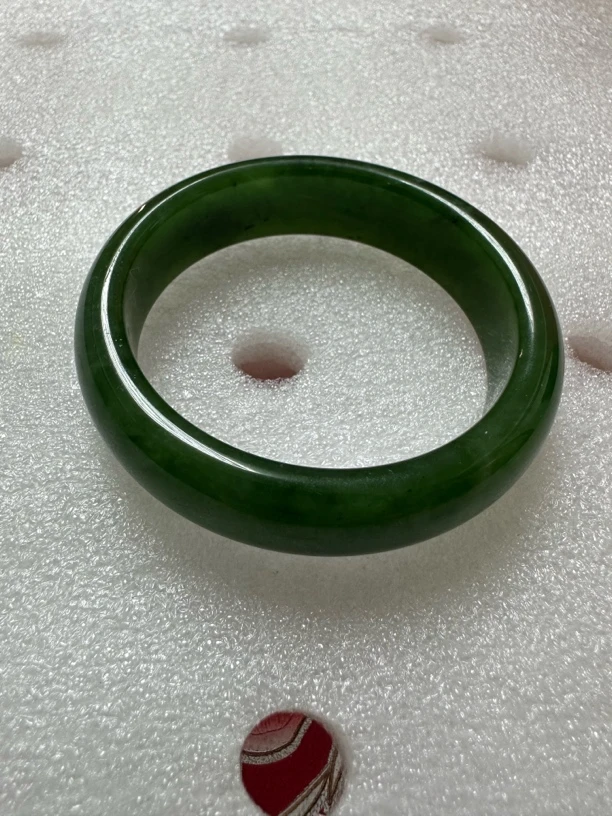 品尚和田玉俄罗斯老料和田碧玉手镯50圈口宽13.6厚8.1