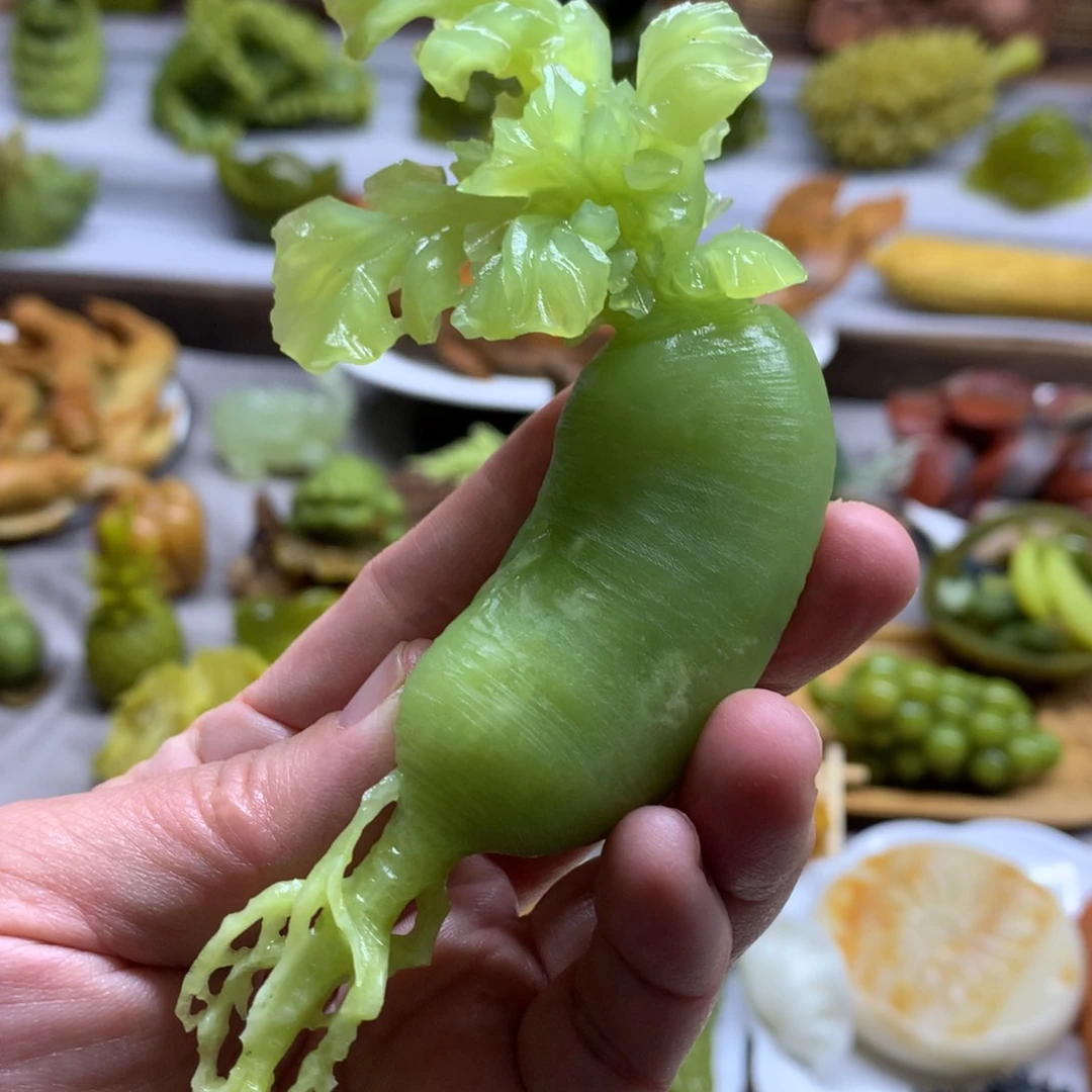 未镶嵌蛇纹石玉摆件