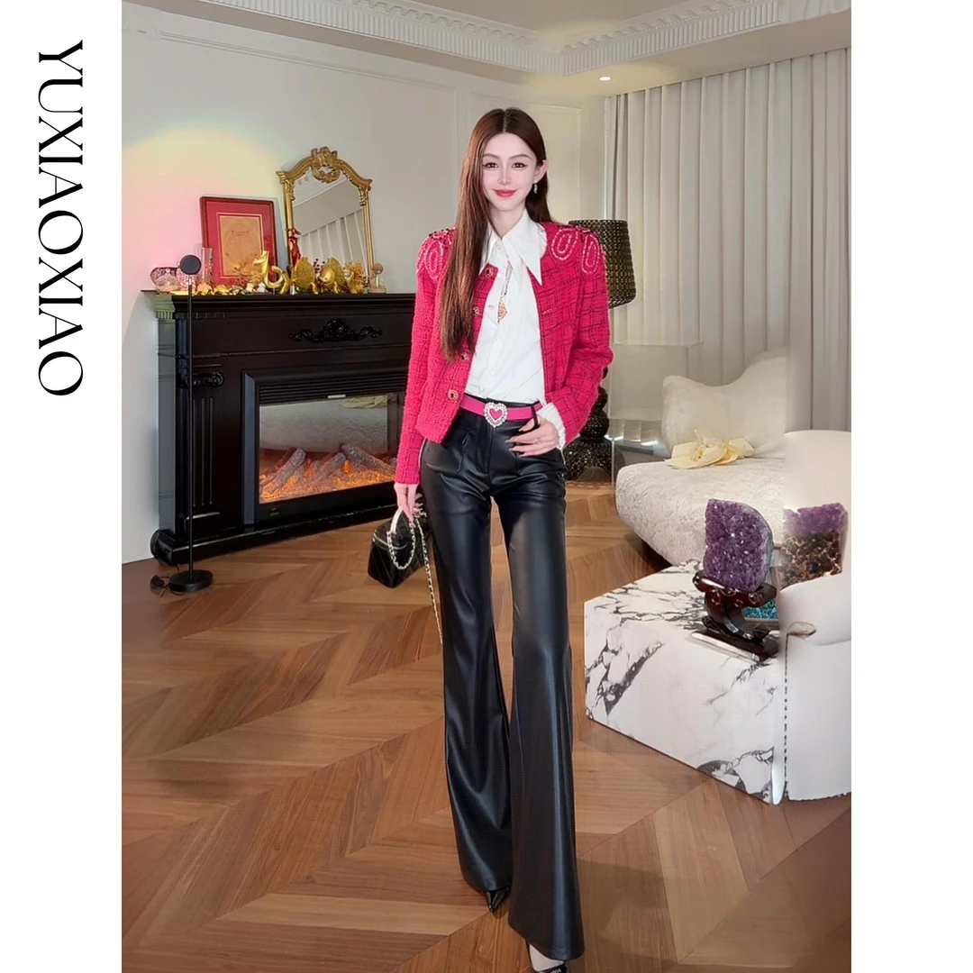余潇潇【黑桃Queen】时尚精致拼接口袋送爱心钻扣撞色腰带喇叭皮裤