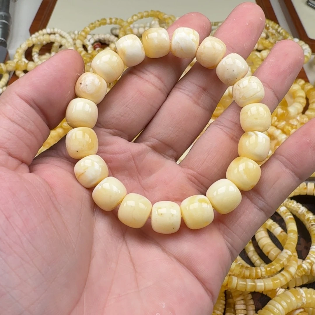 手链琥珀未镶嵌11.8mm