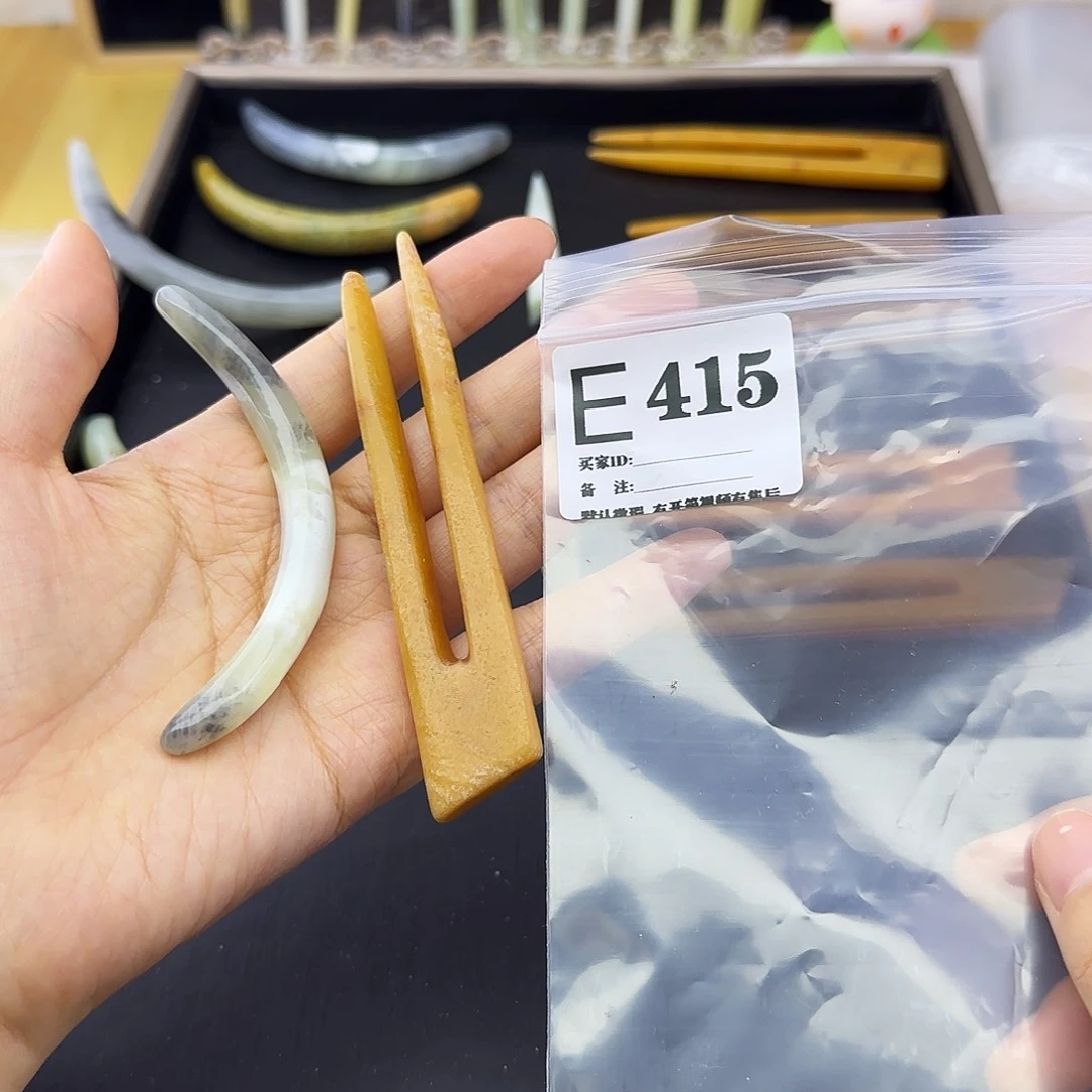 蛇纹石玉发饰合金胖****！