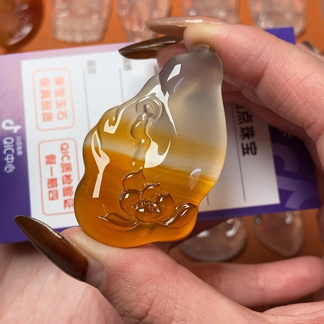 玛瑙/玉髓未镶嵌颈饰