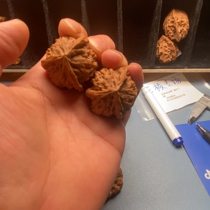 手串/手链核桃盘山35尺寸小三棱