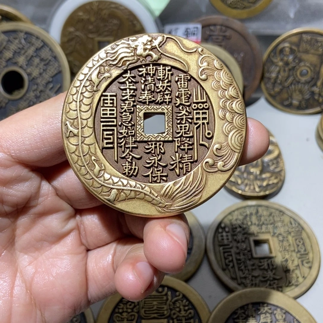 铜现代工艺品花钱