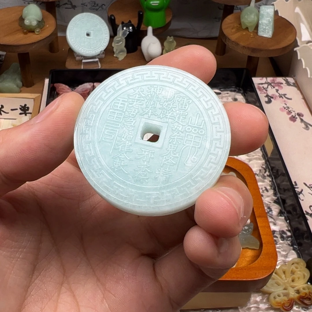 蛇纹石玉合金吊坠(不含链)
