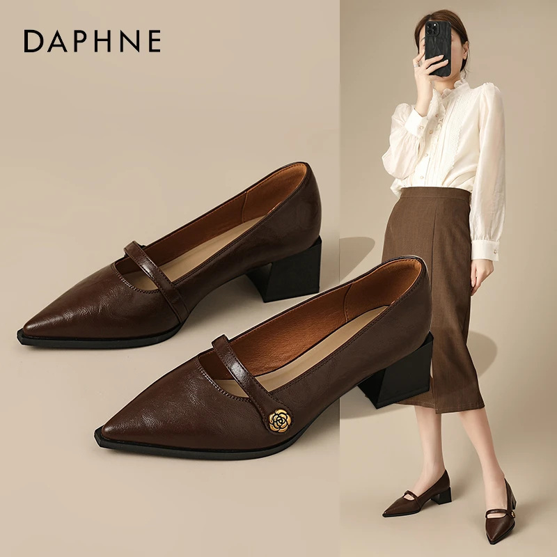 Daphne/达芙妮网红粗跟单鞋女尖头浅口高跟鞋配裙子时尚玛丽珍鞋