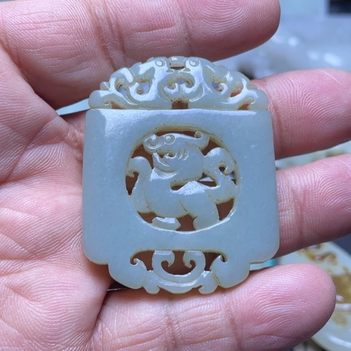 和田玉挂件未镶嵌