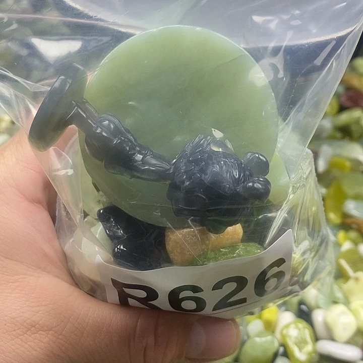 岫玉未镶嵌鱼缸石