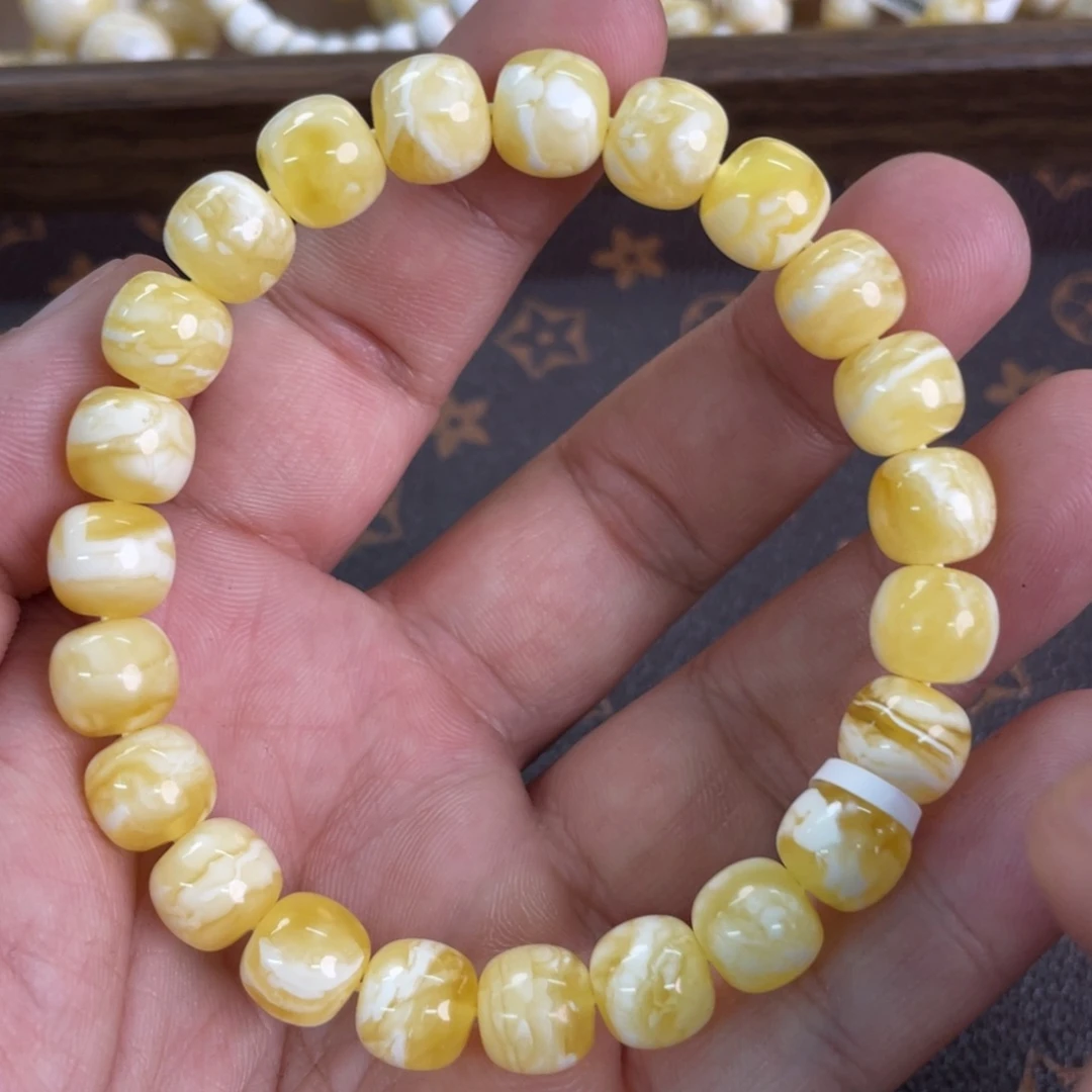 蜜蜡裸石未镶嵌032000000000