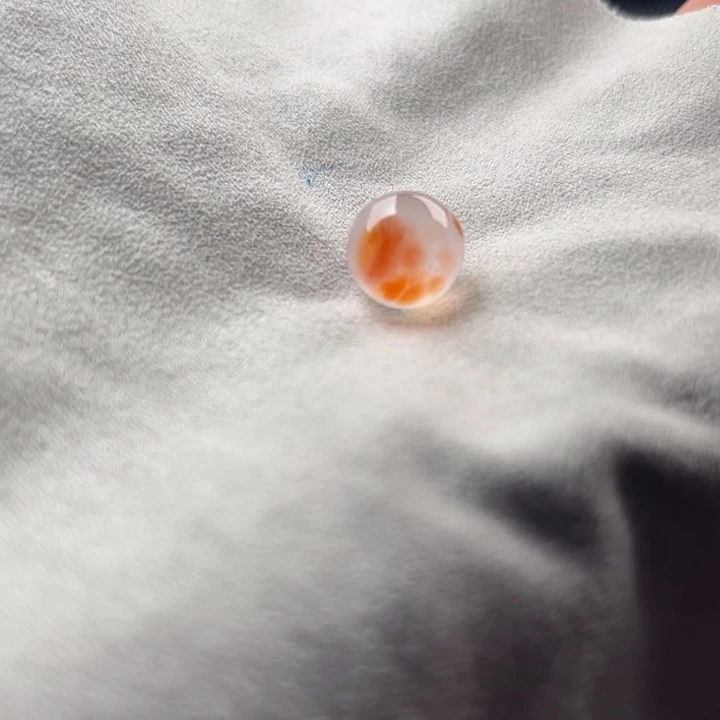 南红玛瑙珠子未镶嵌醉****游