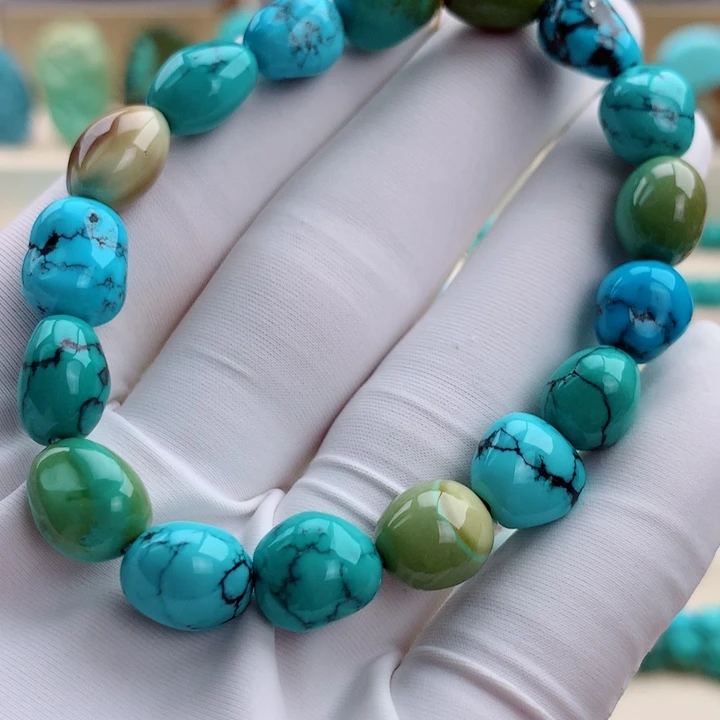 绿松石未镶嵌挂件