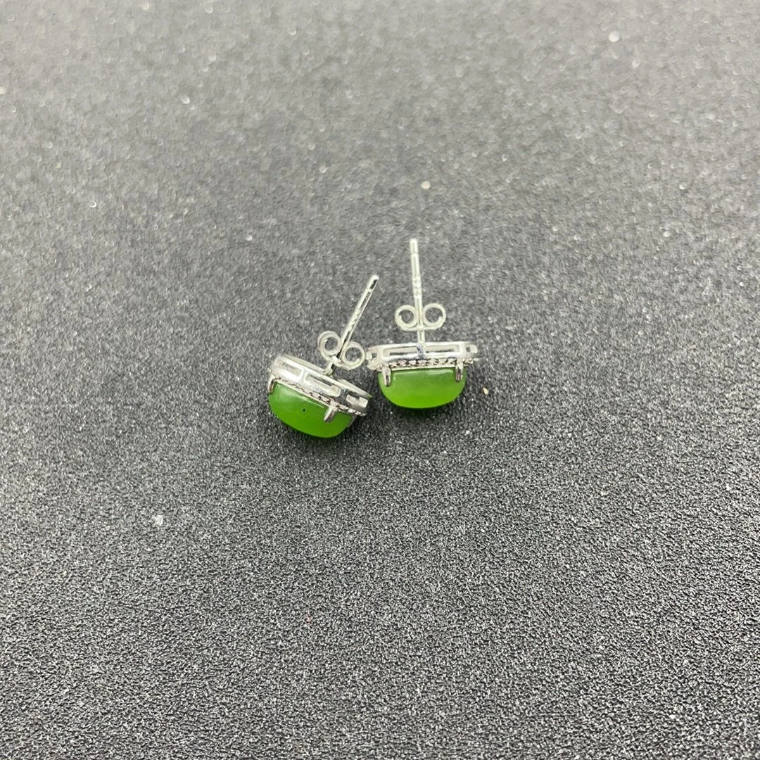 BY0205FWY标11 和田玉耳钉