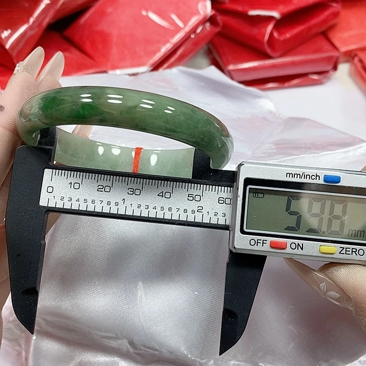 无非金属105,。