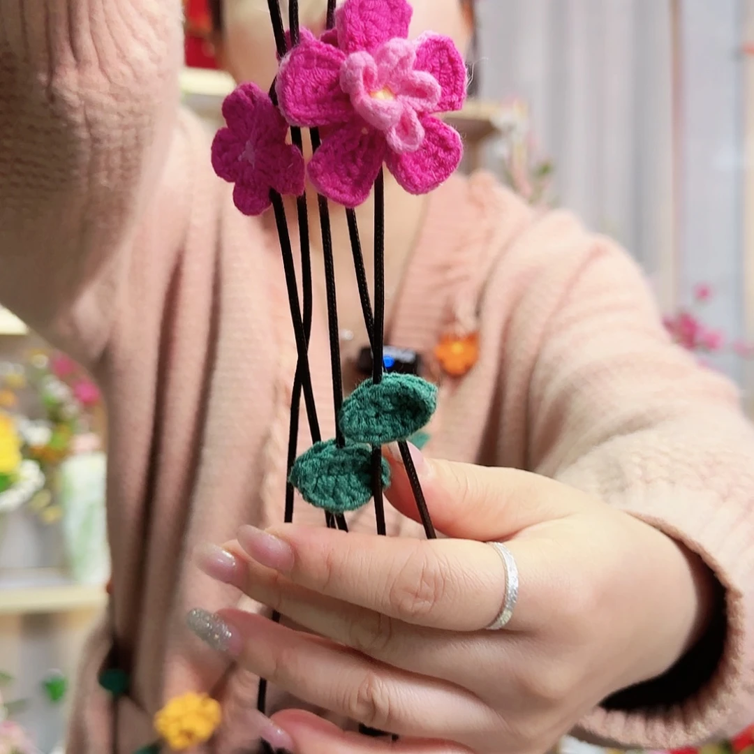 纯手工钩织手工钩织设计长款手机链