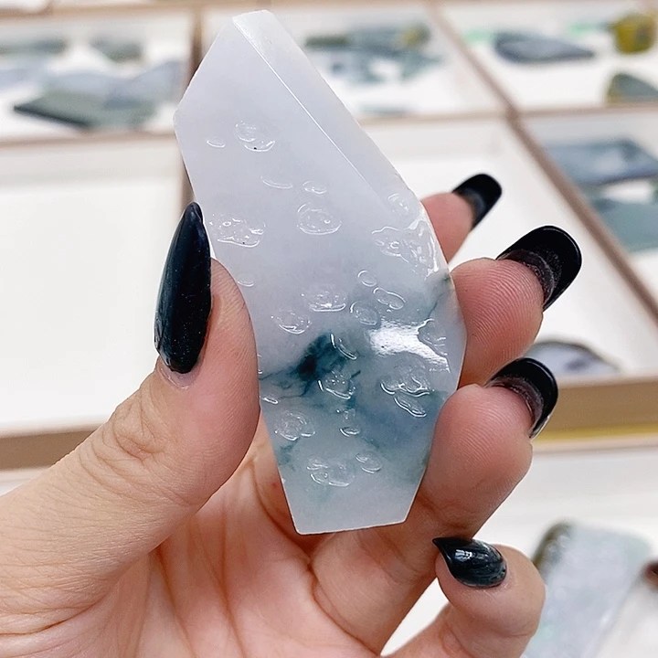 定制翡翠未镶嵌定制翡翠未镶嵌（不包工）