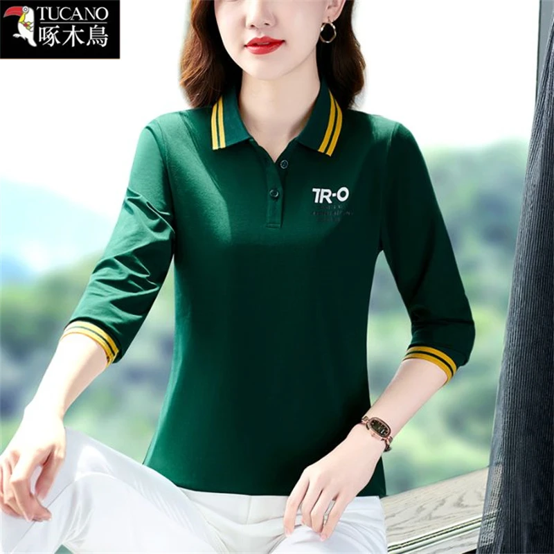 啄木鸟秋季薄款拼色长袖打底T恤2025年新款女士减龄翻领刺绣上衣