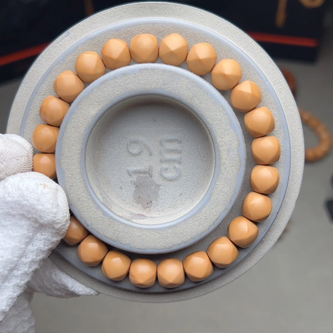 猴头核桃手串瑕疵糖八愣