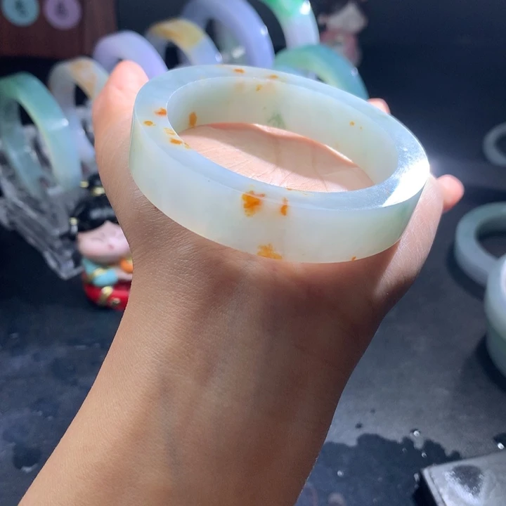 定制翡翠手镯未镶嵌