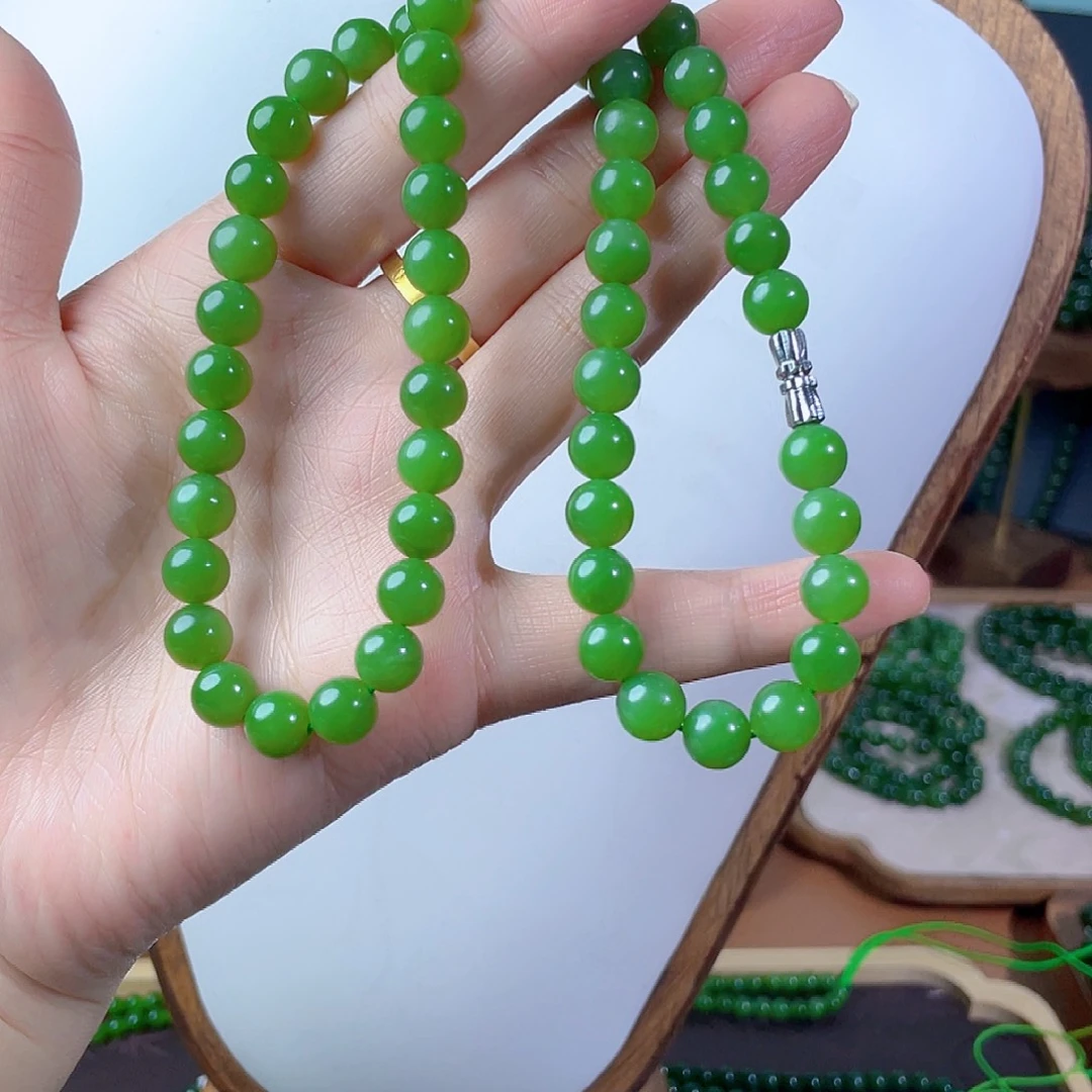 和田玉未镶嵌颈饰8