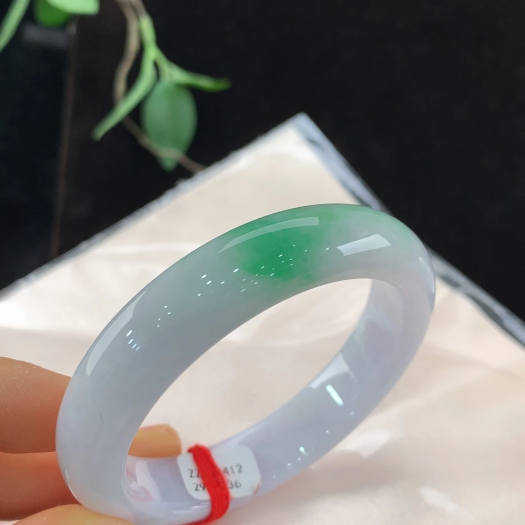 翡翠手镯未镶嵌111-0236