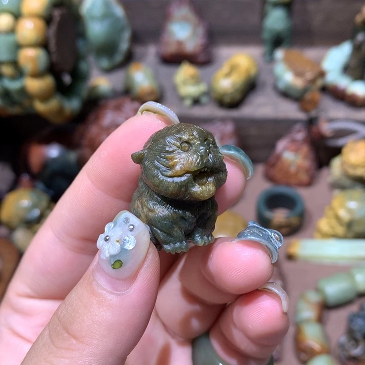岫岩河磨玉（透闪石质玉）未镶嵌挂件