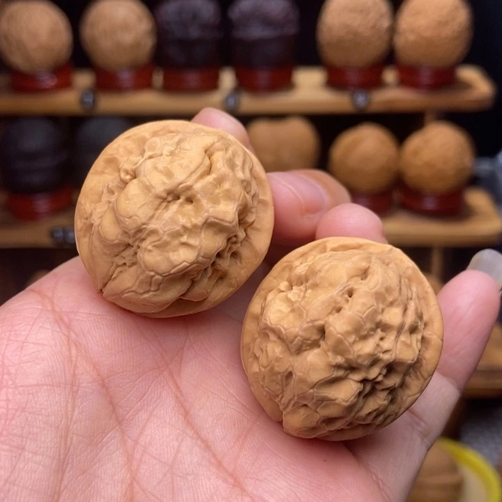 文玩核桃吊坠丶****丶水晶疙瘩包8