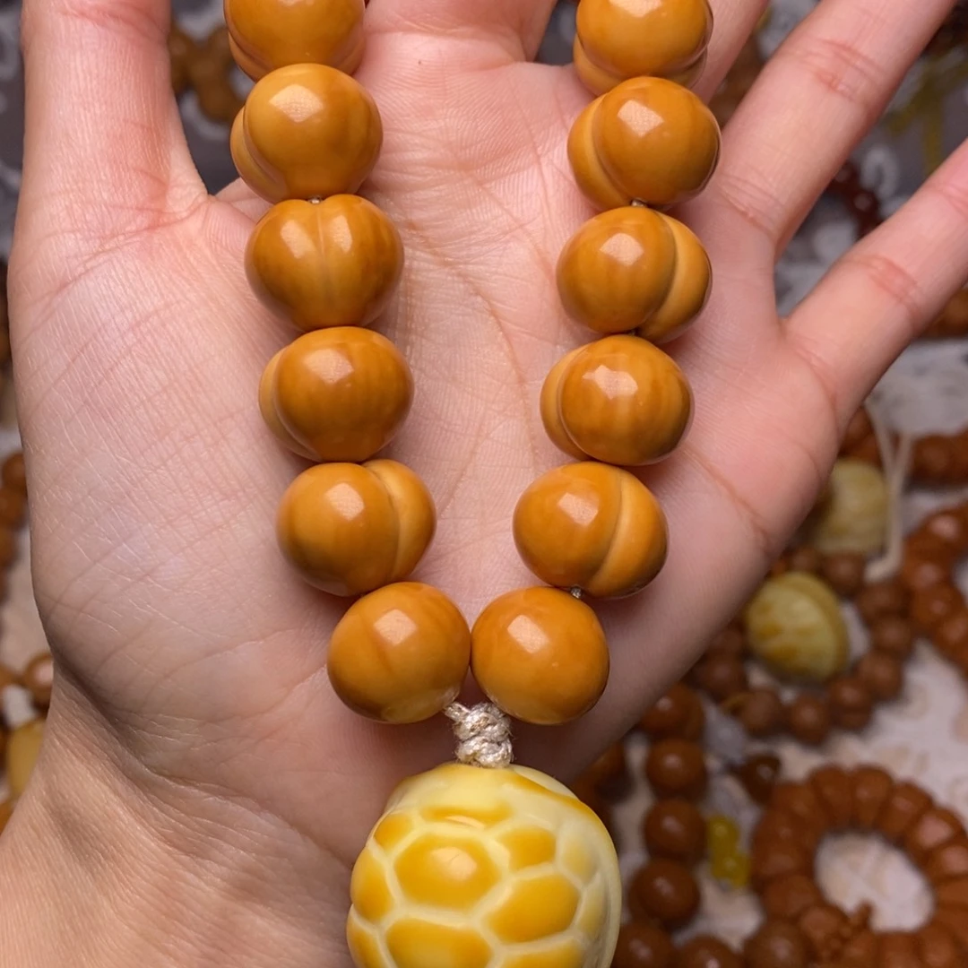 把件猴头核桃高定屁桃