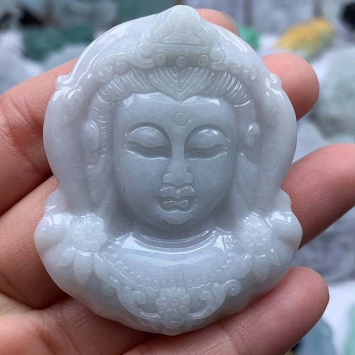 翡翠未镶嵌颈饰观音福利