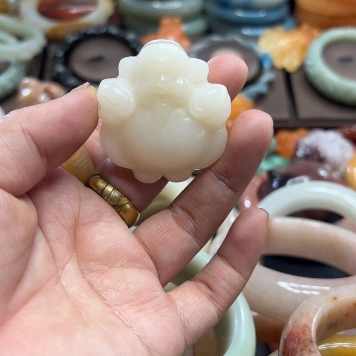 妖****石英岩玉合金颈饰