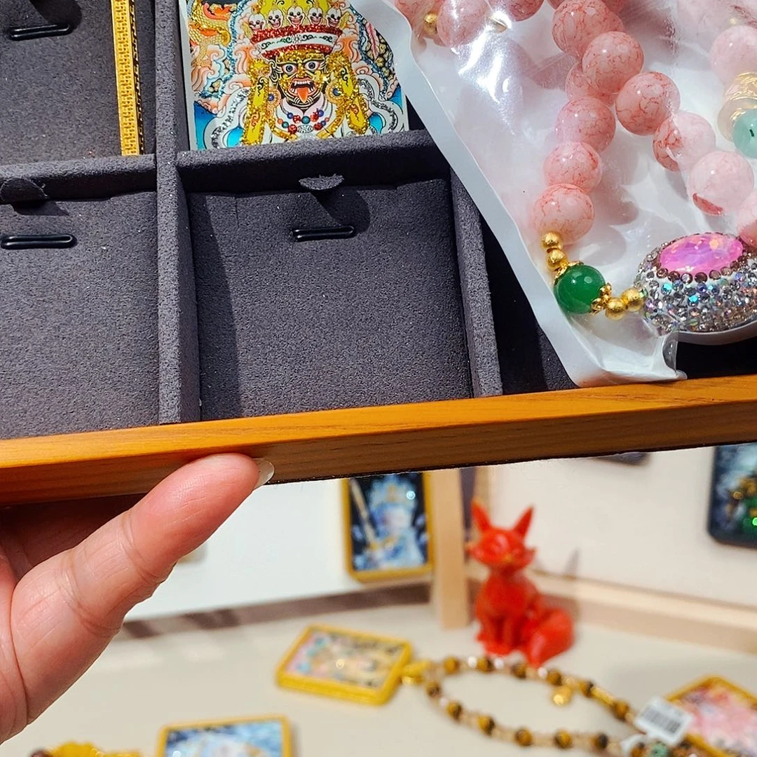 石英石纯铜藏传艺术唐卡作品