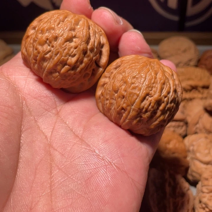 把件核桃全品39铁锤