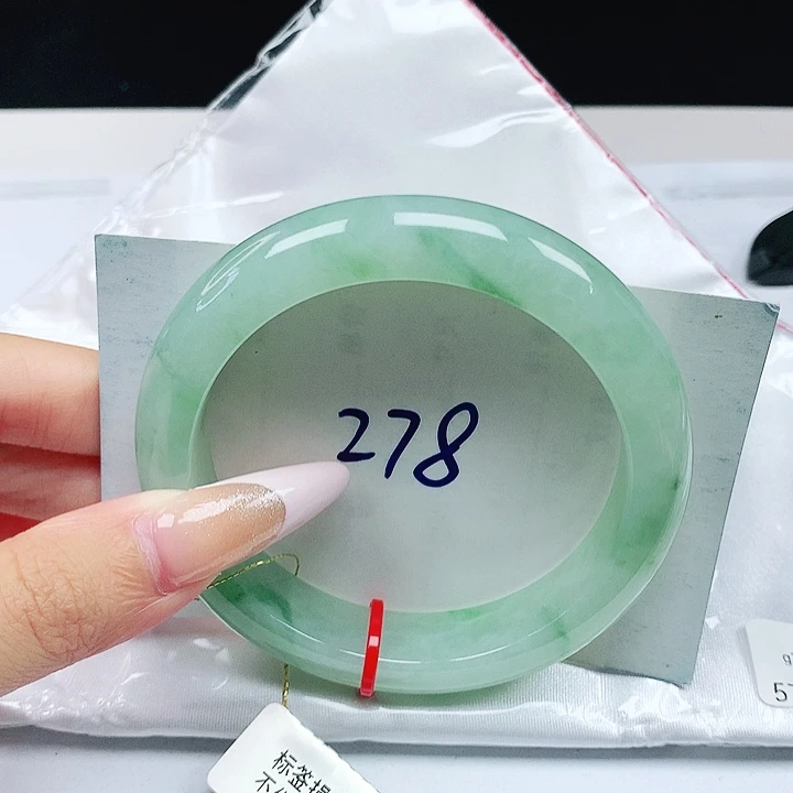翡翠手镯未镶嵌57.5圈