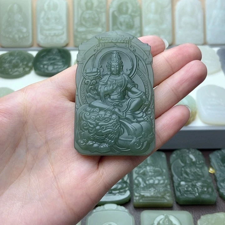 和田玉颈饰未镶嵌大*大