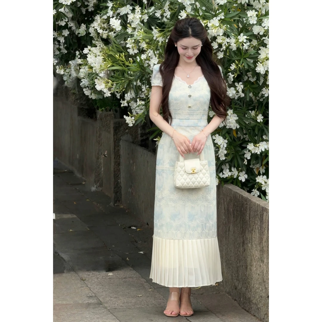 【花房少女】LiLi法式高级感刺绣拼接连衣裙 XMZH6979