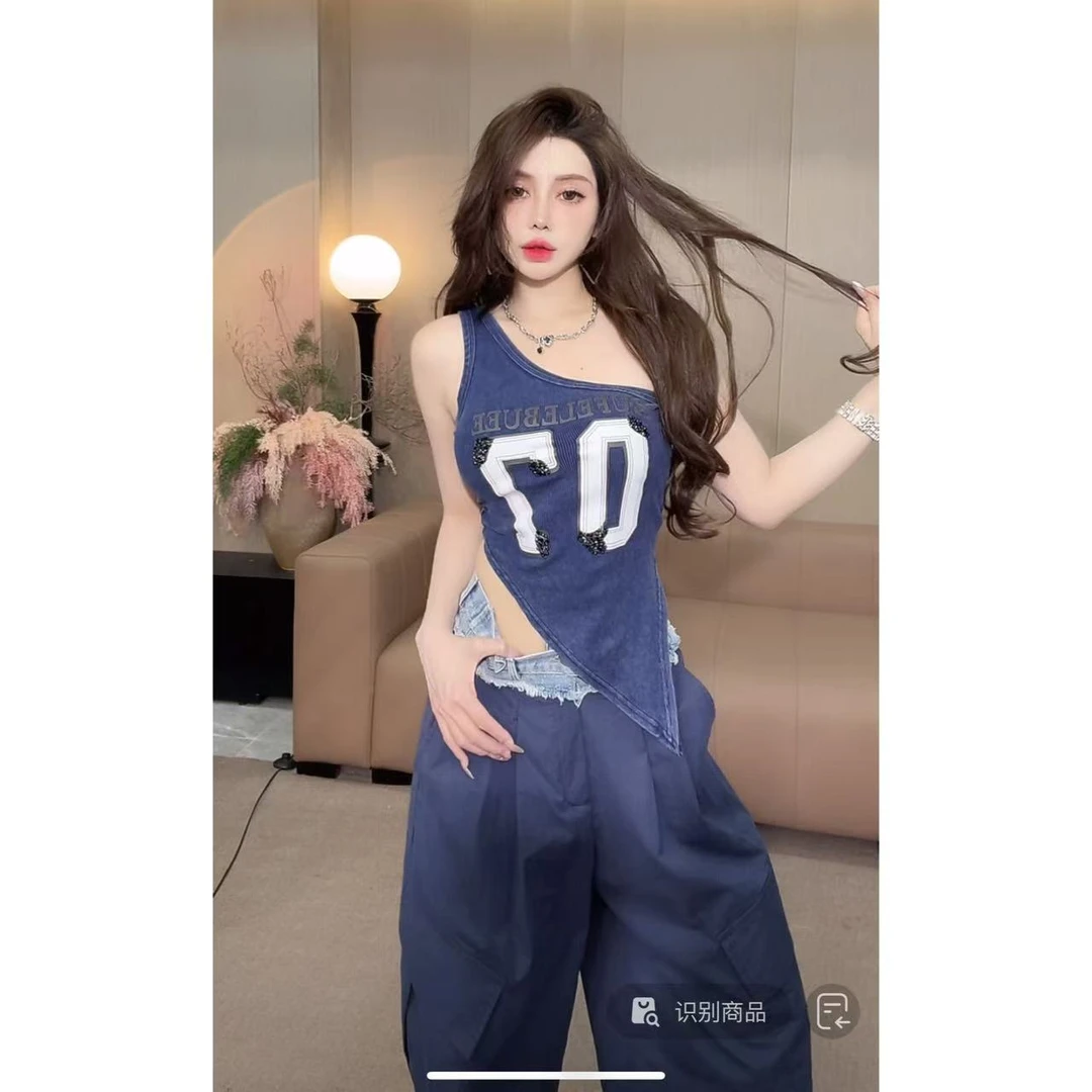 DACPAN-“7号选手”斜边单肩炒色钉钻上衣 露右侧 2025/盼·PP 2495