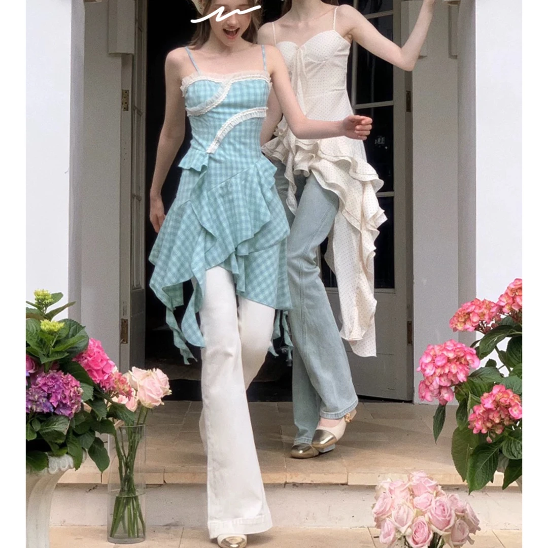 「蔚蓝风铃」设计不规则抹胸吊带裙短款度假木耳边裙子