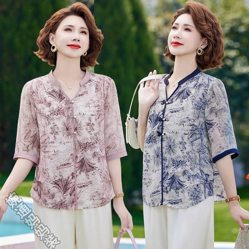 2025年新款气质小衫中老年上衣女妈妈装时尚洋气宽松显瘦衬衣套装