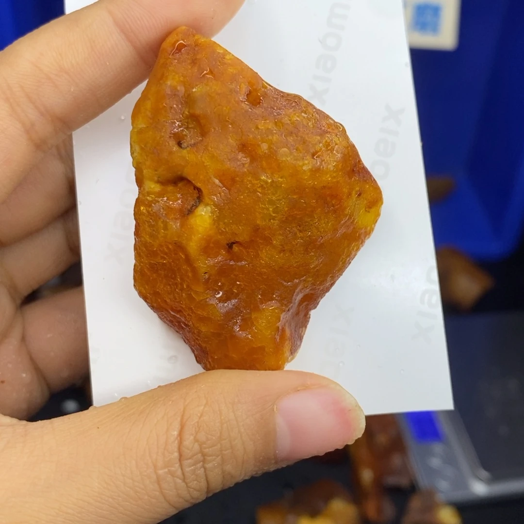 未镶嵌定制琥珀梨